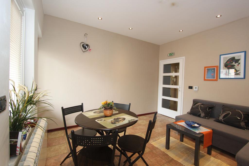 Sneki Apartment Belgrado Exterior foto
